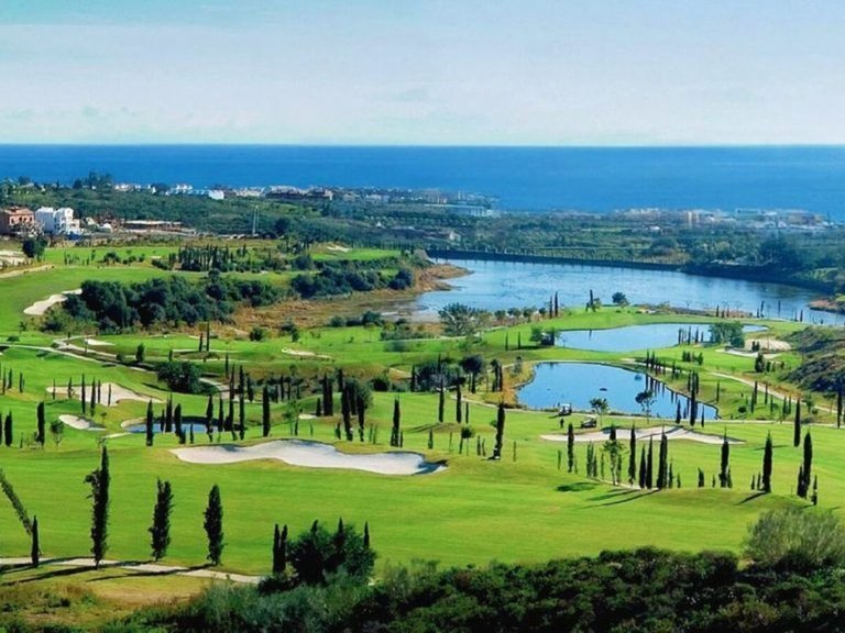 Plot for Sale in Los Flamingos, Malaga 1