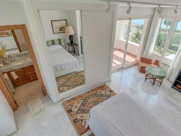 Villa for Sale in Costa del Sol Benahavís, Malaga 13