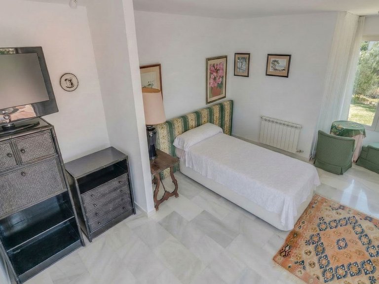 Villa for Sale in Costa del Sol Benahavís, Malaga 14