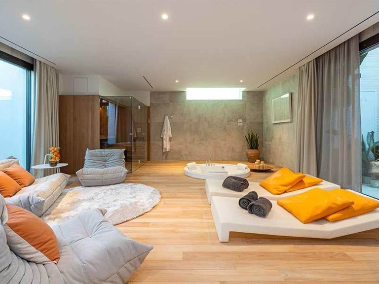 Villa for Sale in Fuengirola, Malaga 14