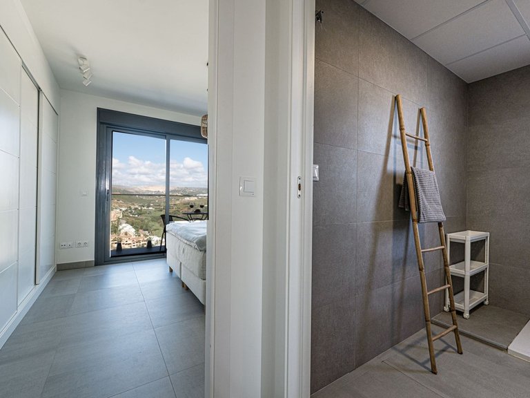 Apartment for Sale in La Duquesa, Malaga 13