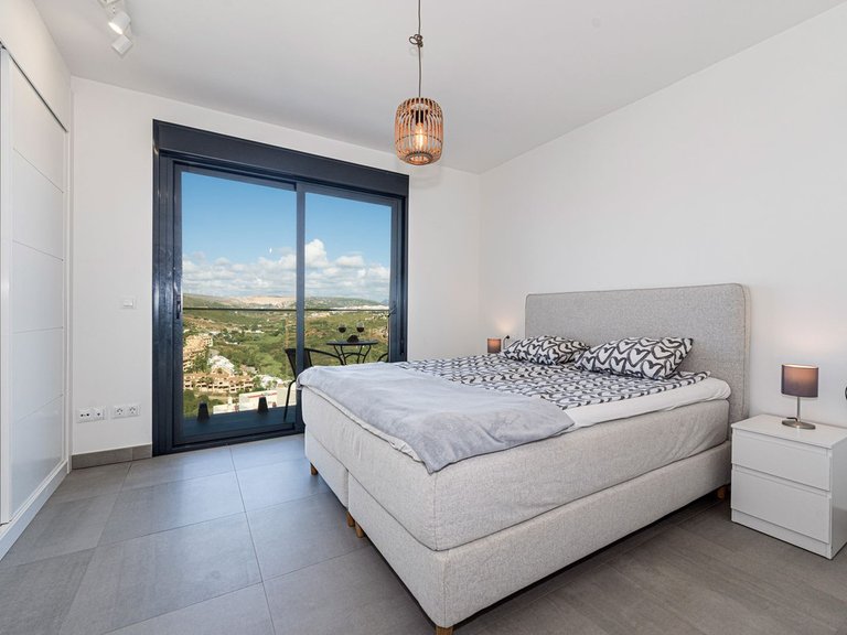 Apartment for Sale in La Duquesa, Malaga 14