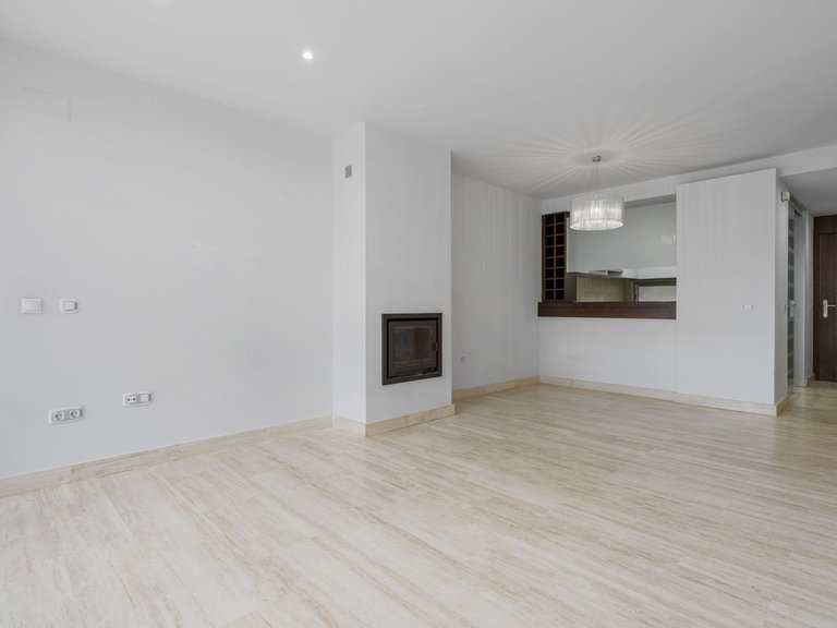 Apartment for Sale in La Cala De Mijas, Malaga 4