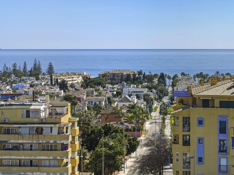 Penthouse for Sale in San Pedro De Alcántara, Malaga 1