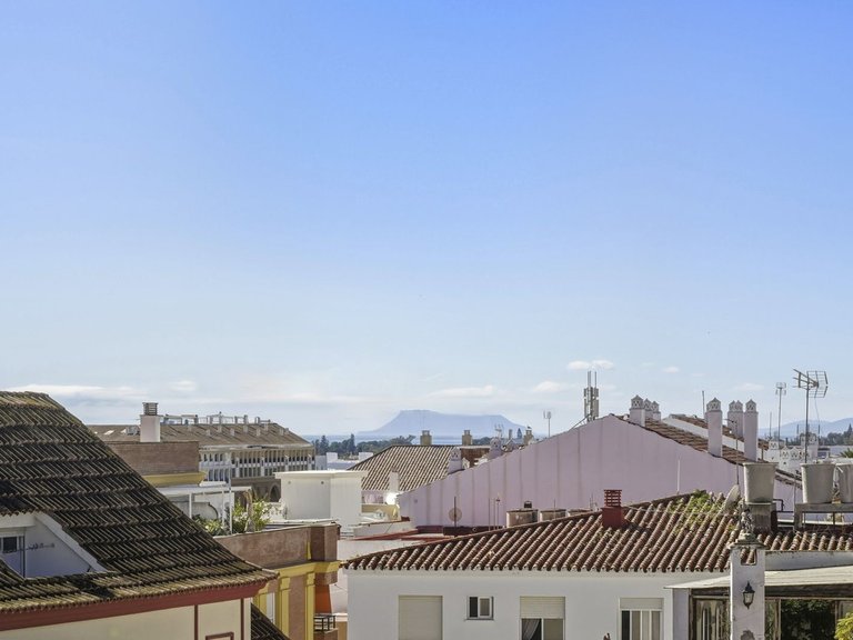 Penthouse for Sale in San Pedro De Alcántara, Malaga 15