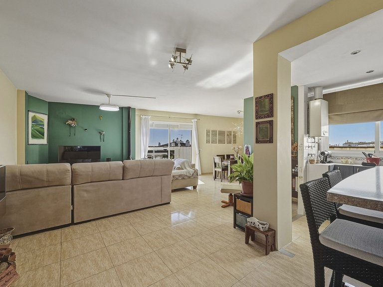Penthouse for Sale in San Pedro De Alcántara, Malaga 5