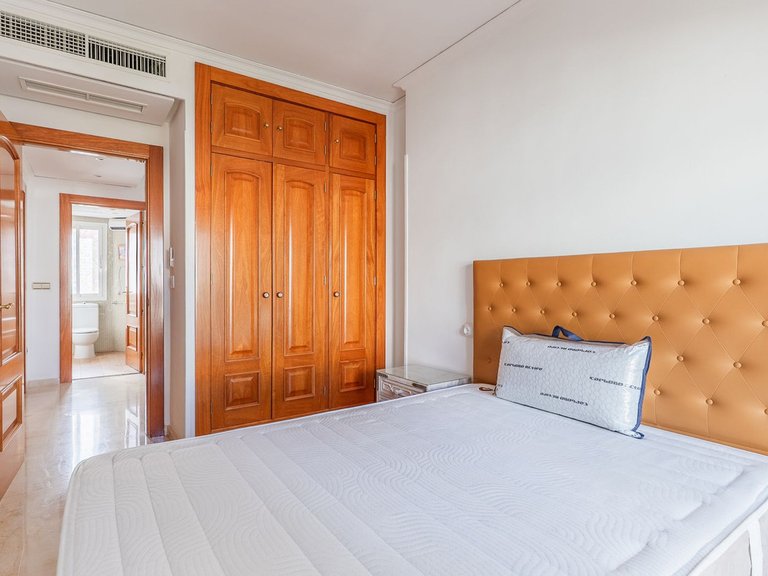 Town House for Sale in El Rosario, Malaga 20