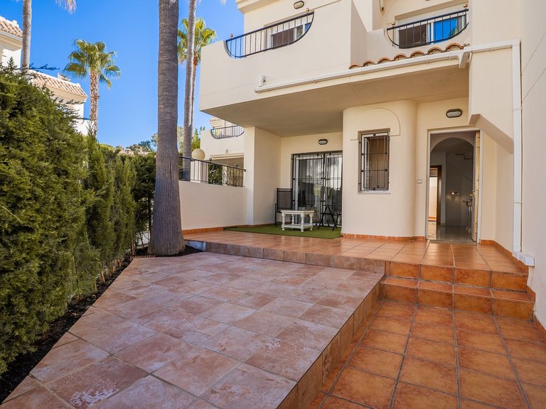 Town House for Sale in El Rosario, Malaga 30