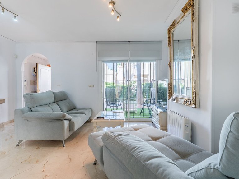 Town House for Sale in El Rosario, Malaga 7