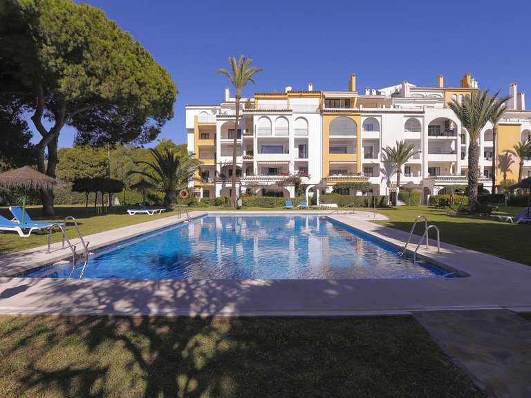 Apartment for Sale in Puerto De Cabopino, Malaga 2