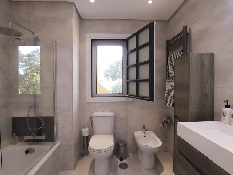 Apartment for Sale in Puerto De Cabopino, Malaga 24