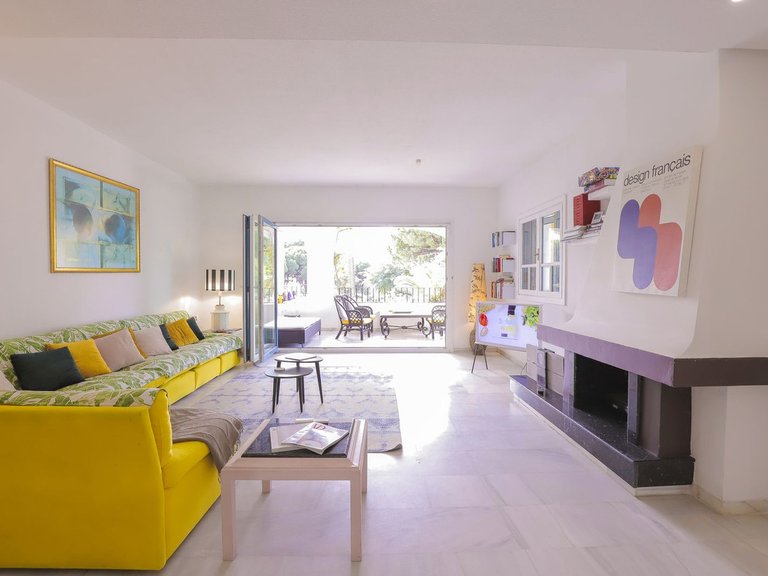 Apartment for Sale in Puerto De Cabopino, Malaga 6