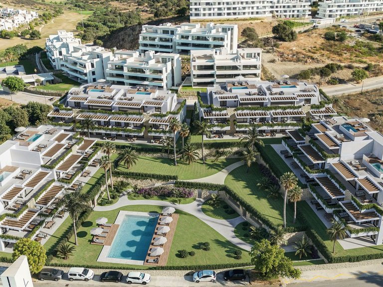 Apartment for  in Estepona, Malaga 4