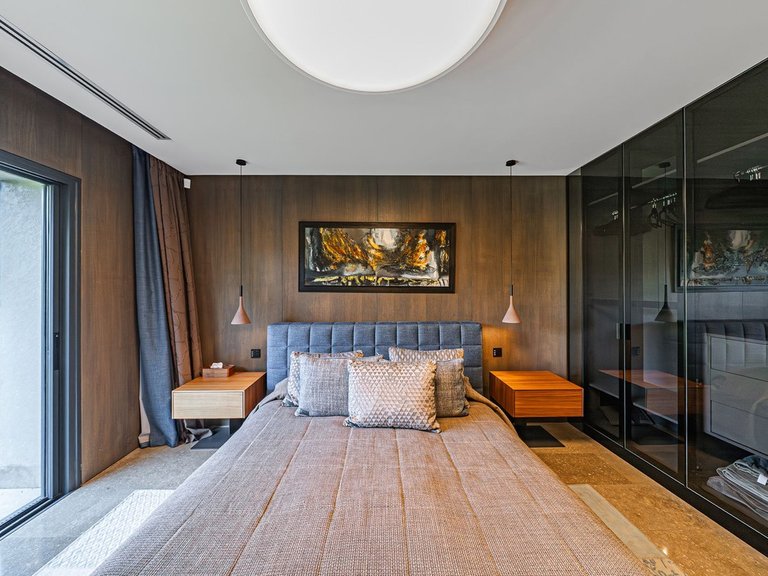 Villa for Sale in Marbella, Malaga 25