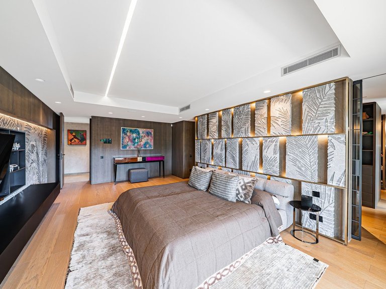 Villa for Sale in Marbella, Malaga 35