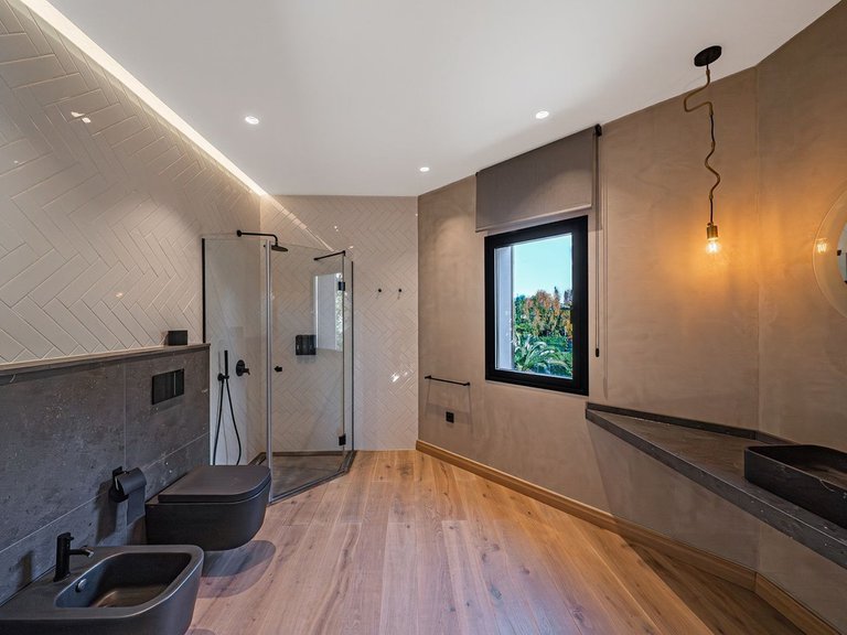 Villa for Sale in Marbella, Malaga 43