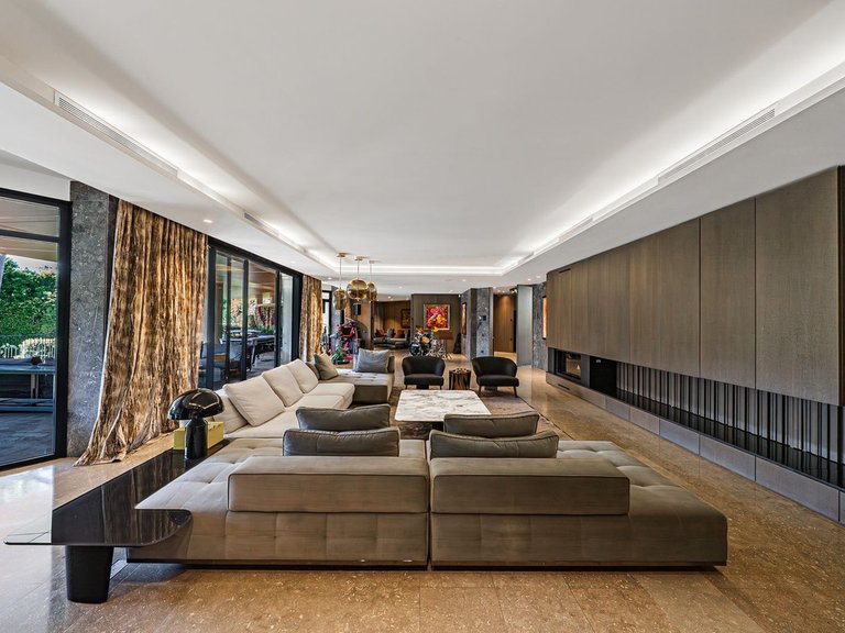 Villa for Sale in Marbella, Malaga 5