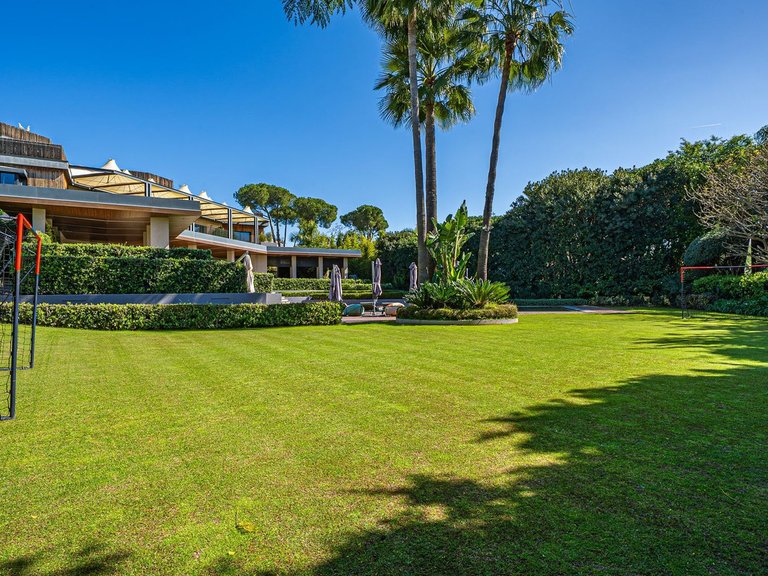 Villa for Sale in Marbella, Malaga 58