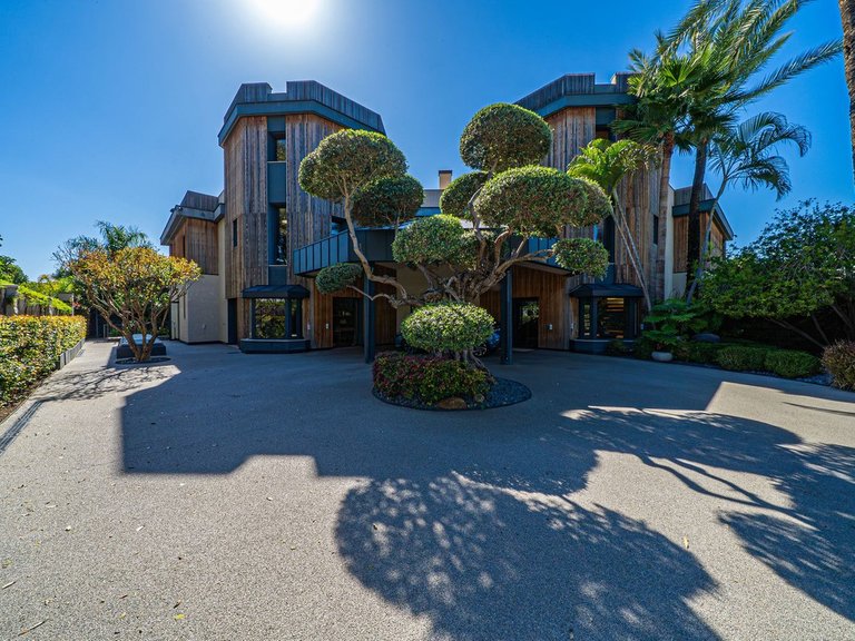 Villa for Sale in Marbella, Malaga 64