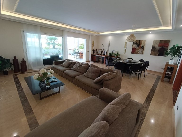 Apartment for Sale in Puerto Banús, Malaga 1
