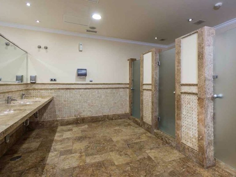 Apartment for Sale in Puerto Banús, Malaga 18