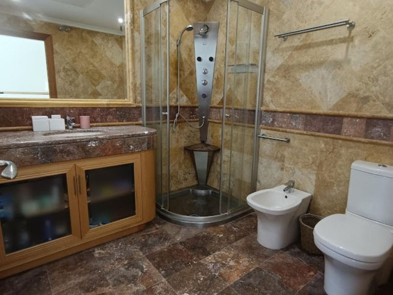 Apartment for Sale in Puerto Banús, Malaga 7