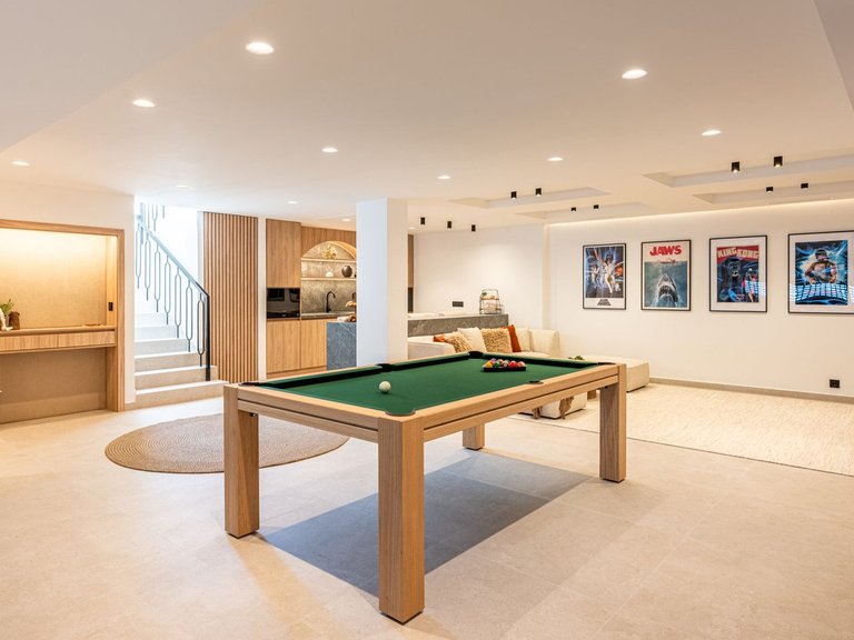 Villa for Sale in Nueva Andalucía, Malaga 39