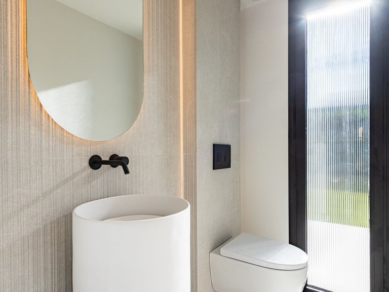 Villa for Sale in Nueva Andalucía, Malaga 42