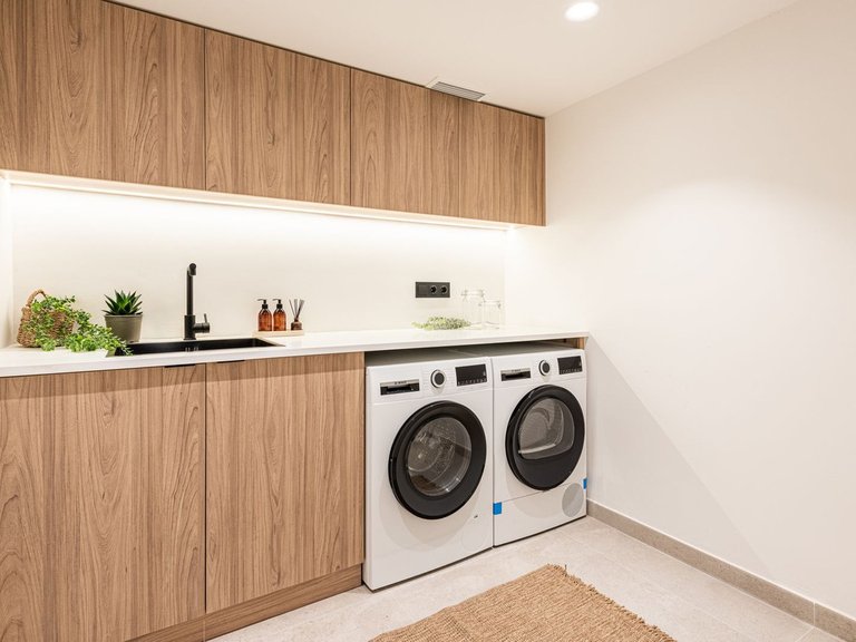 Villa for Sale in Nueva Andalucía, Malaga 43