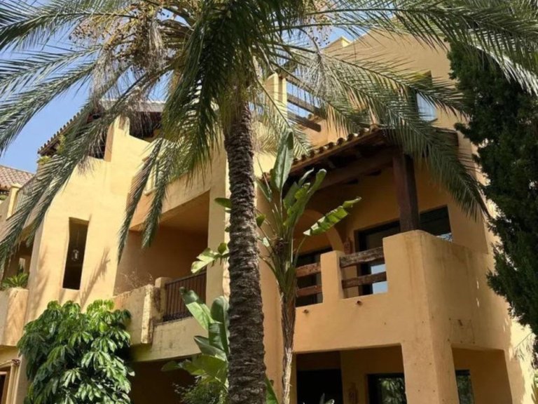 Apartment for Sale in Atalaya, Malaga 3