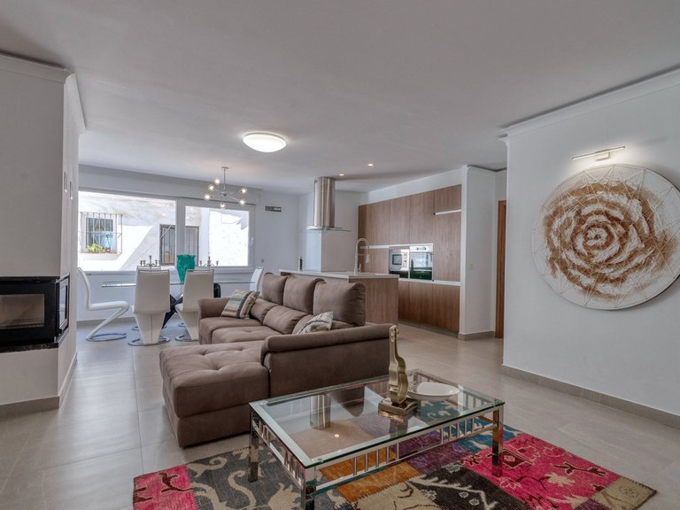 Apartment for Sale in Puerto Banús, Malaga 3