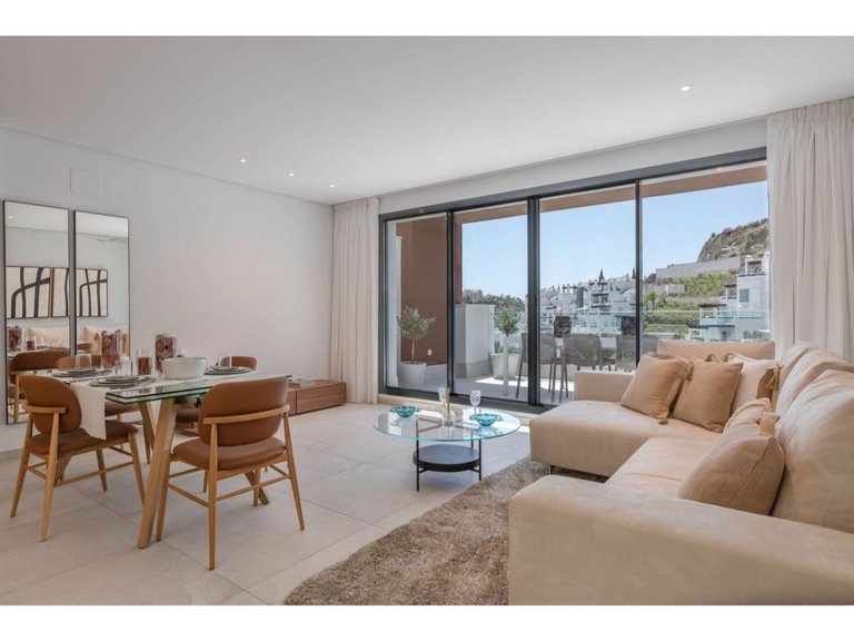 Apartment for Sale in Benahavís, Malaga 4