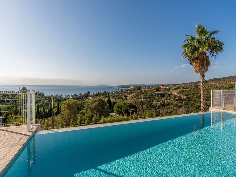 Town House for Sale in Manilva, Malaga 12