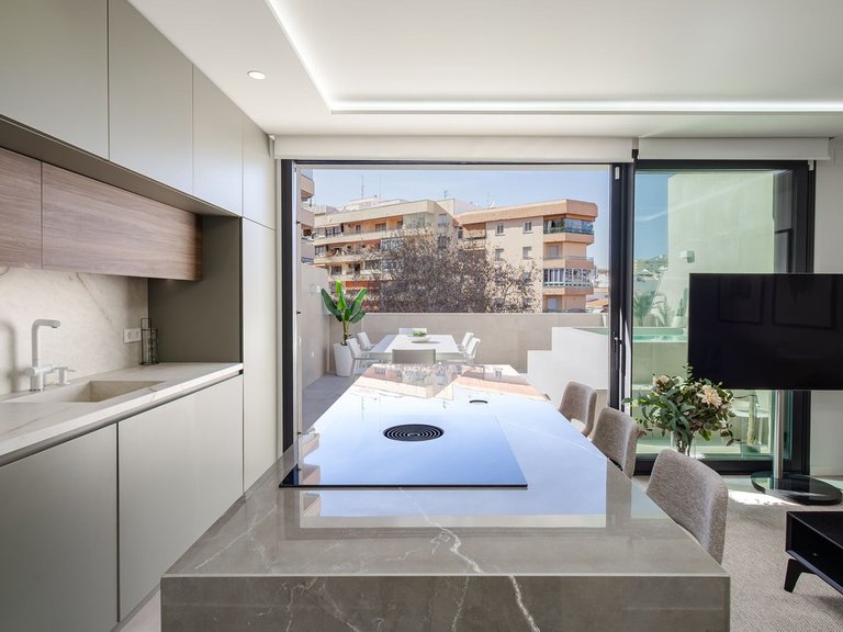 Penthouse for Sale in Marbella, Malaga 1