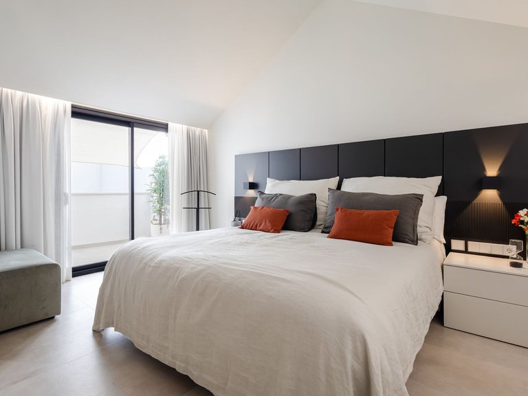 Penthouse for Sale in Marbella, Malaga 12