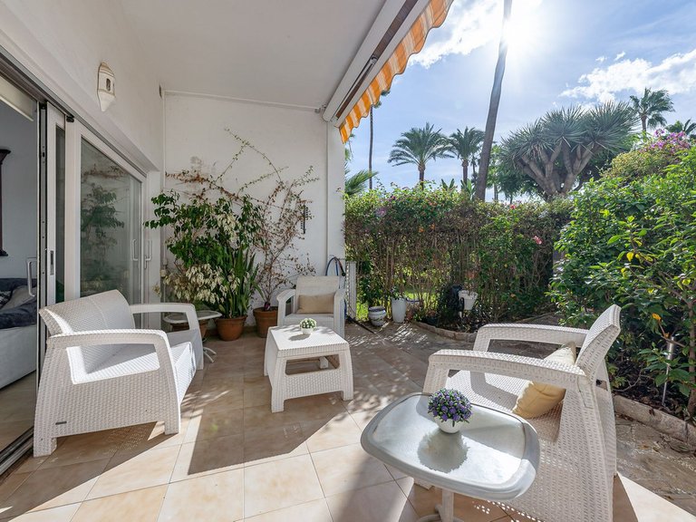 Apartment for Sale in Costa del Sol, Estepona, Malaga 1