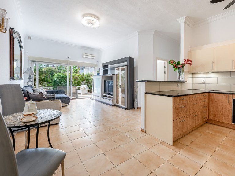 Apartment for Sale in Costa del Sol, Estepona, Malaga 6