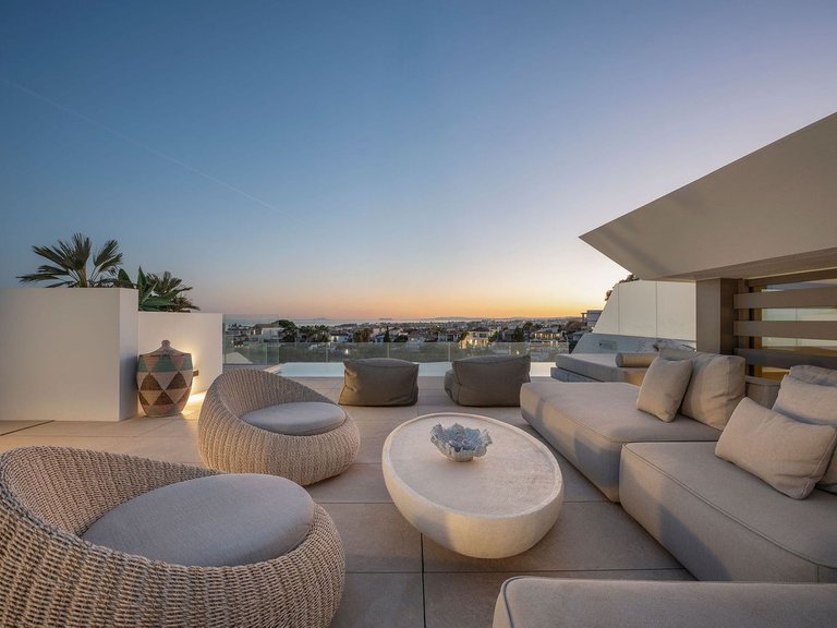 Town House for Sale in Nueva Andalucía, Malaga 34