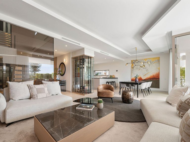Town House for Sale in Nueva Andalucía, Malaga 4