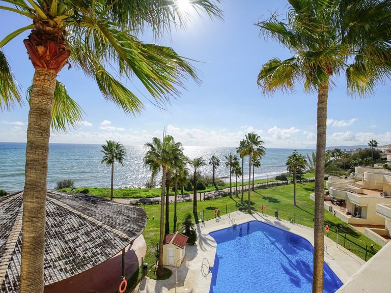 Apartment for Sale in Estepona, Malaga 1