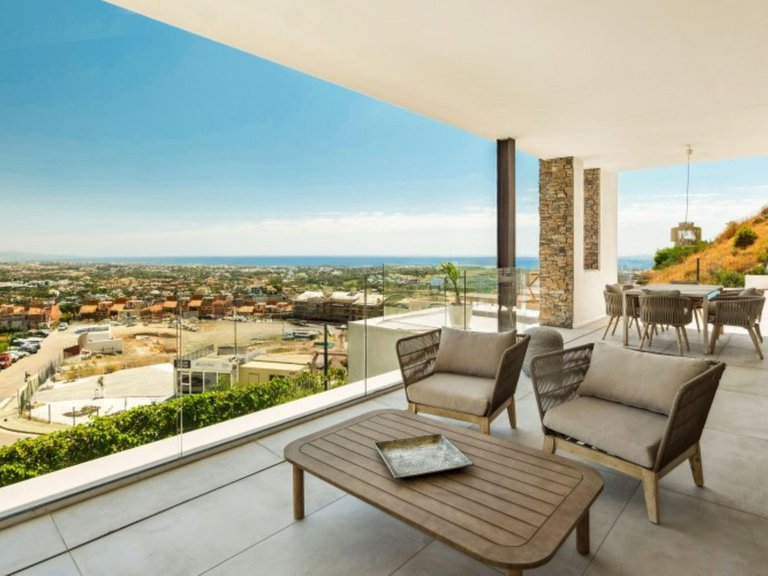 Town House for Sale in Benahavís, Malaga 1