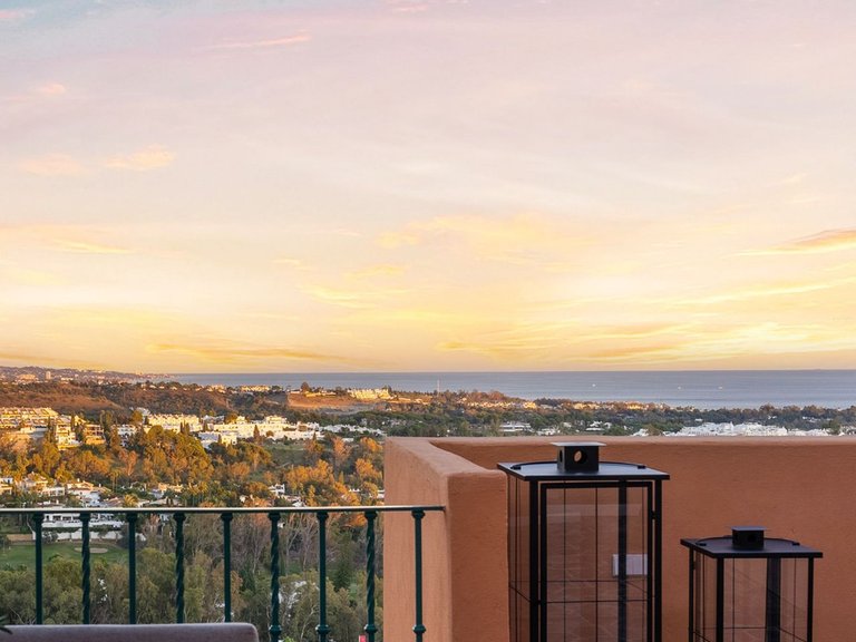 Penthouse for Sale in Marbella, Malaga 34