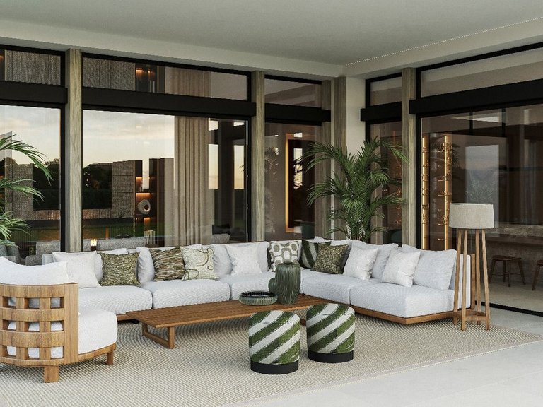 Villa for Sale in The Golden Mile, Malaga 10