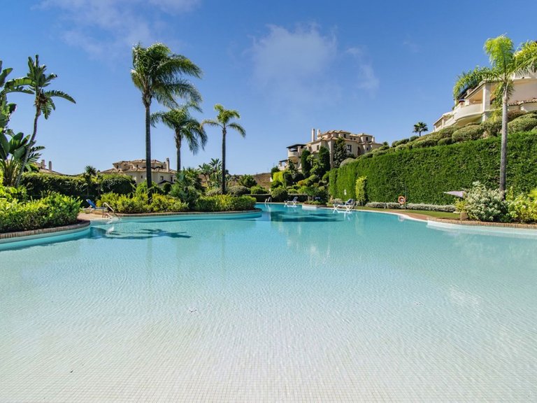 Apartment for Sale in Benahavís, Malaga 1