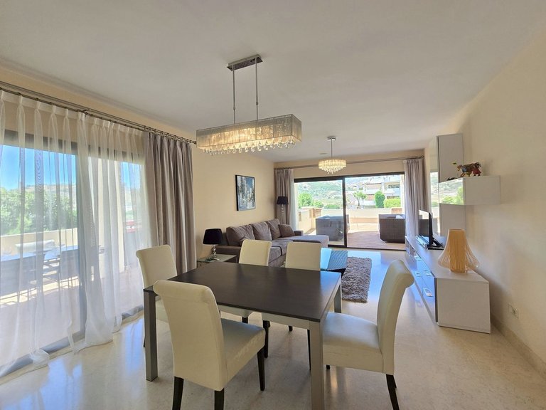Apartment for Sale in Benahavís, Malaga 2