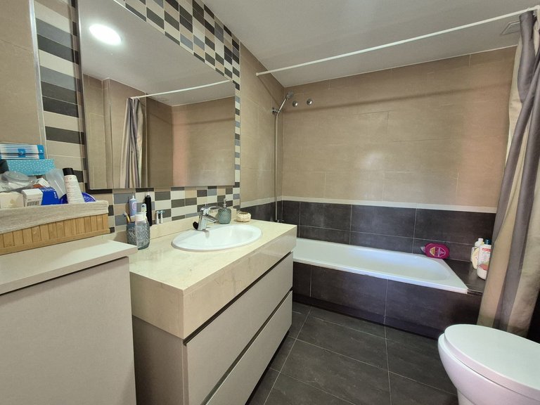 Apartment for Sale in La Duquesa, Malaga 27