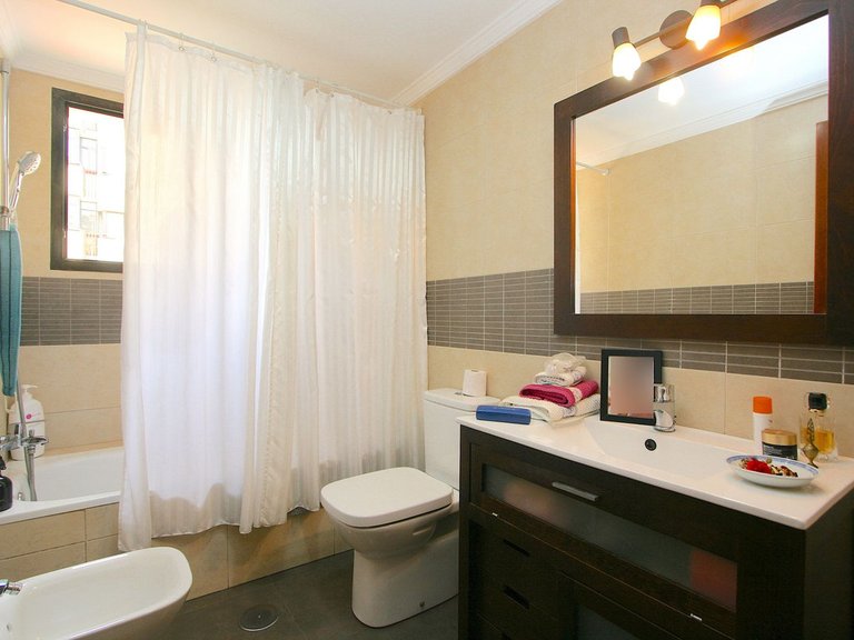 Apartment for Sale in Costa del Sol Fuengirola, Malaga 18
