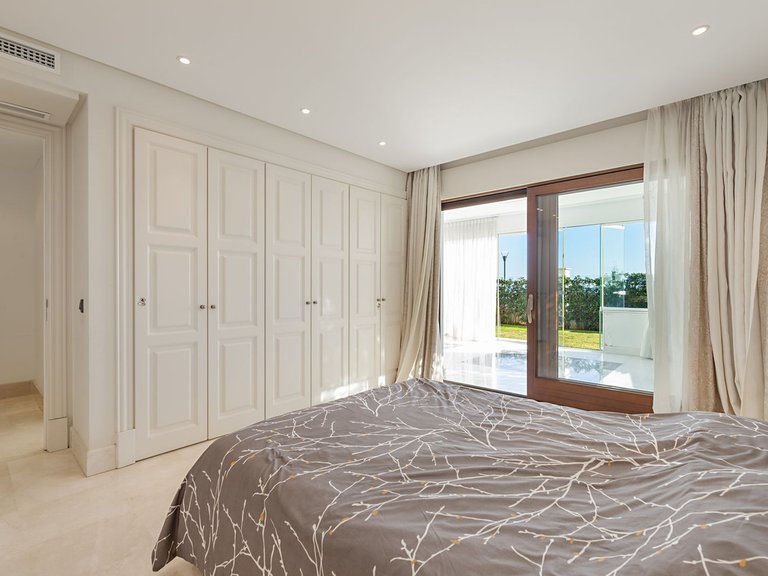 Apartment for Sale in Estepona, Malaga 14