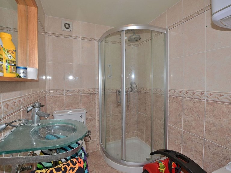 Apartment for Sale in Fuengirola, Malaga 17