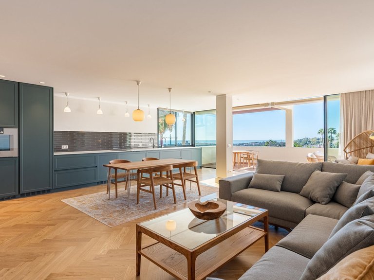 Apartment for Sale in Nueva Andalucía, Malaga 3